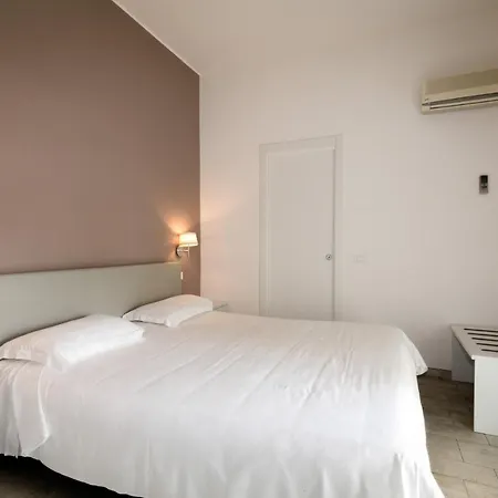 Hotel Saviola 3*