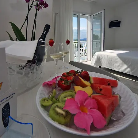 Saviola Hotel