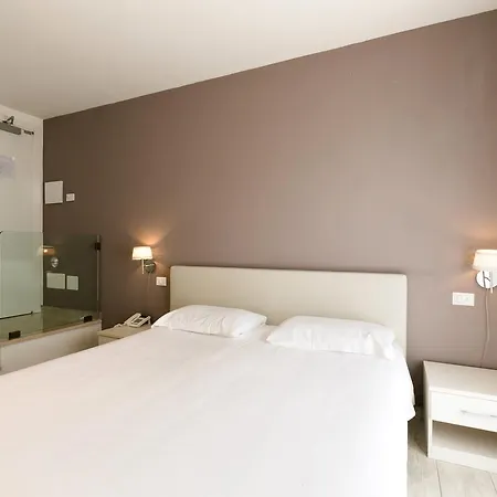Hotel Saviola
