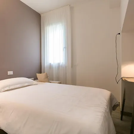 Saviola 3* Sirmione